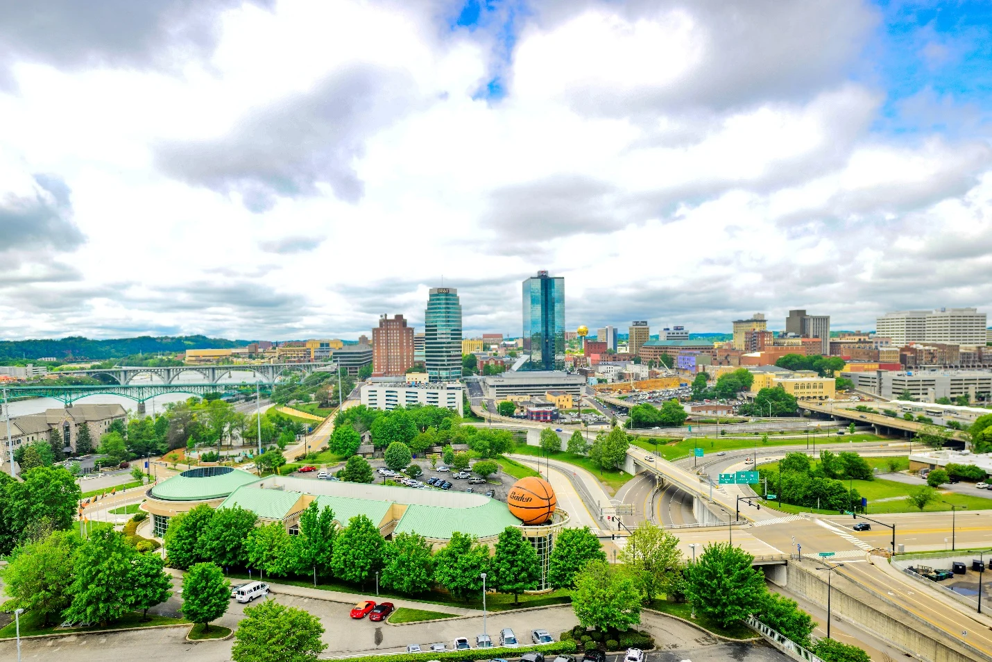 Knoxville roof assessment planning